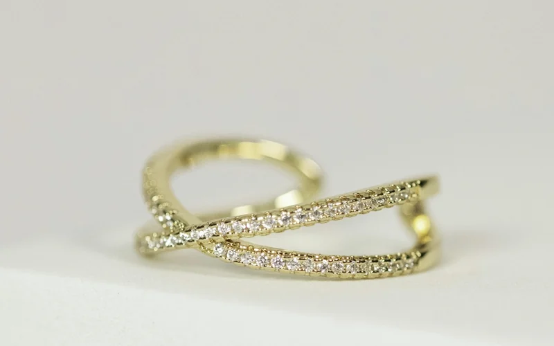 Gold ring set with small diamonds